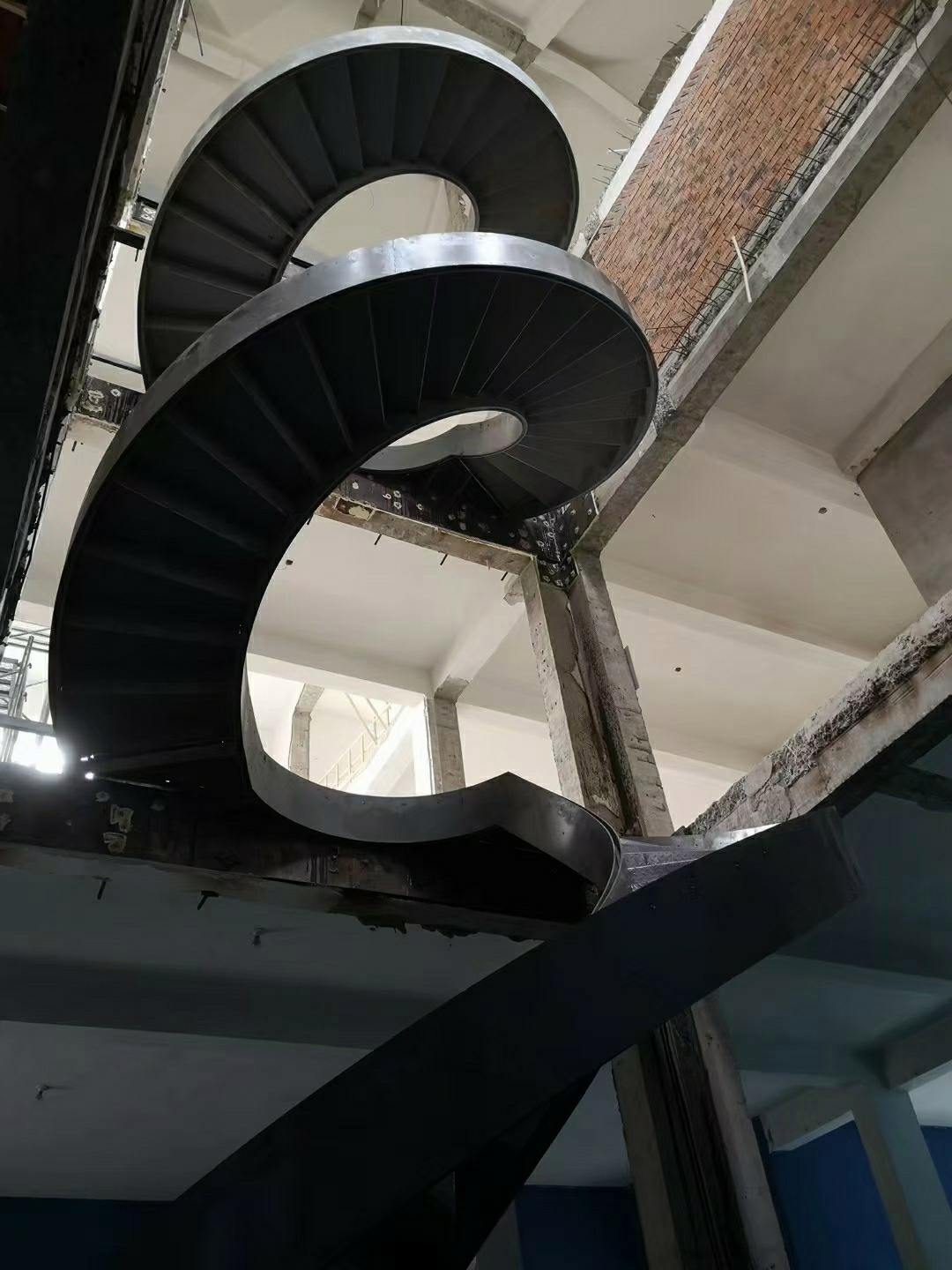 日照旋转楼梯厂家教你如何丈量测量楼梯